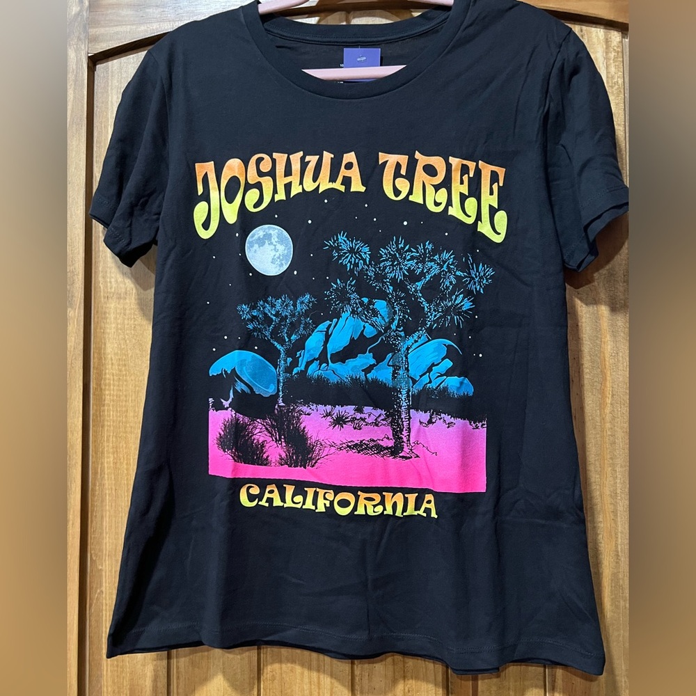 🎈$5 DEAL: Joshua Tree California Kids Short Sleeve Tee - Black